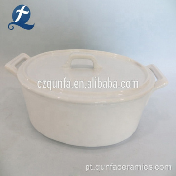 Prato de caçarola de cerâmica de forma oval personalizada com tampa